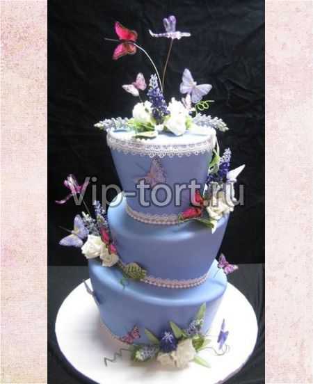 Праздничный торт "Бабочки на цветах"