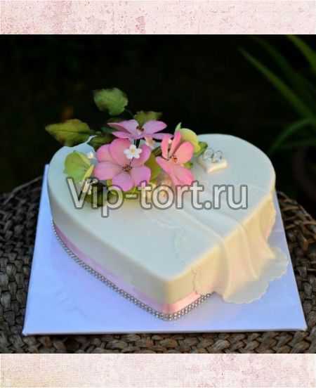 Свадебный торт "Вуаль"