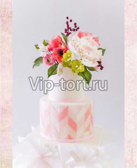 Свадебный торт "Вальс цветов"