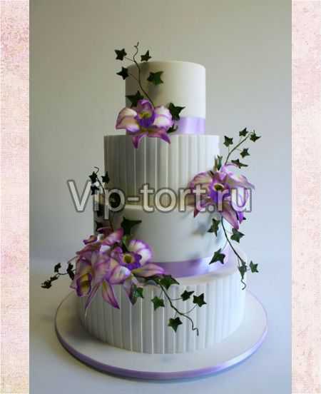Свадебный торт "Орхидеи с зеленой веточкой"