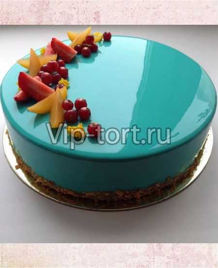 Торт с глянцевым покрытием Фрукты на голубом глянце