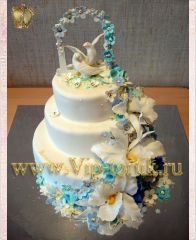 Свадебный торт "Голубки"