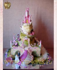 Свадебный торт "Замок жениха и невесты"