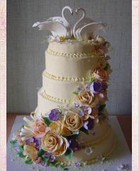 Свадебный торт "Лебединая верность"