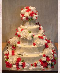 Свадебный торт "Бело-красные розы"