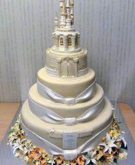 Свадебный торт "Королевская свадьба"