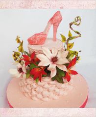 Торт на 8 марта "Розовая туфелька"
