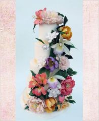 Свадебный торт "Райские цветы"