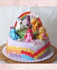 Детский торт "Пони на лужайке"