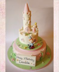 Детский торт "Бен и маленькое королество Холли"