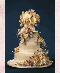 Свадебный торт "Идилия цветов"