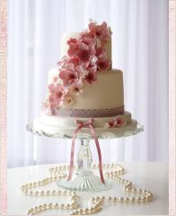 Свадебный торт "Розовый каскад"