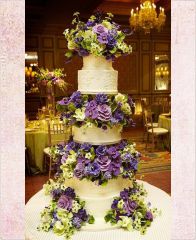 Свадебный торт "Цветочный восторг"