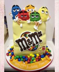Детский торт "Коллектив m&m"