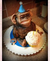 Торт "Радостная обезьяна с тортом"