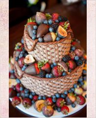Торт "Корзинка с ароматными ягодами"