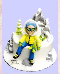 Торт "Лыжник в снегу"
