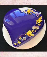 Торт с глянцевым покрытием "Фиолетовое сердце"
