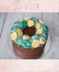 Торт с цветами из крема "Шоколадный букет"