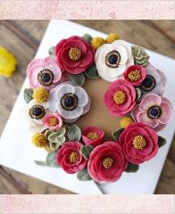 Торт с цветами из крема "Необычные цветы"