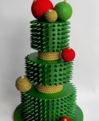 Новогодний торт "Елка с шипами и шарами"
